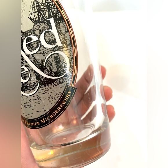 Set of 2 Pete’s Wicked Ale Pint Beer Glasses 2005 - Picture 9 of 9